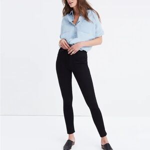 10" High-Rise Skinny Jeans in Carbondale Wash